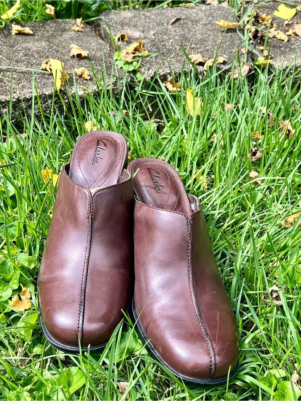 Clark’s comfort Clogs loafers dark brown leather 7.5 M chunky block heel y2k 90s